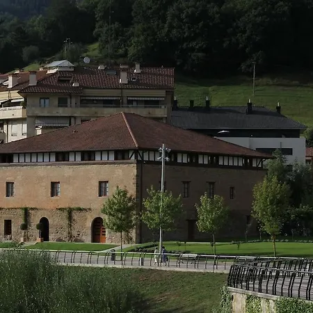 Hotel Dolarea Beasain