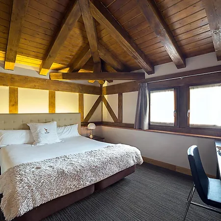 Hotel Dolarea Beasáin