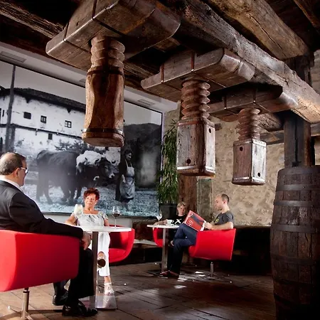 Hotel Dolarea Beasain