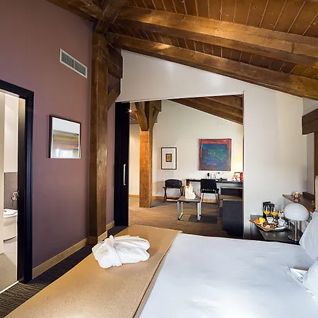 Dolarea Hotel Beasain