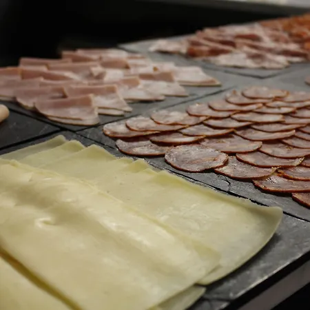 Dolarea Hotel Beasain